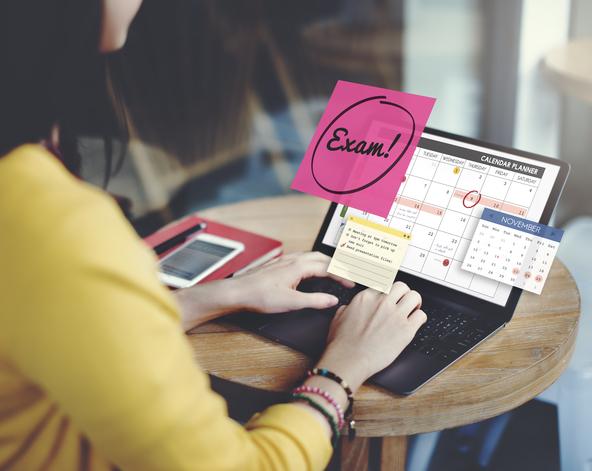 10年級 SAT ACT 與 AP 準備時間軸 美國大學申請規劃路徑圖
