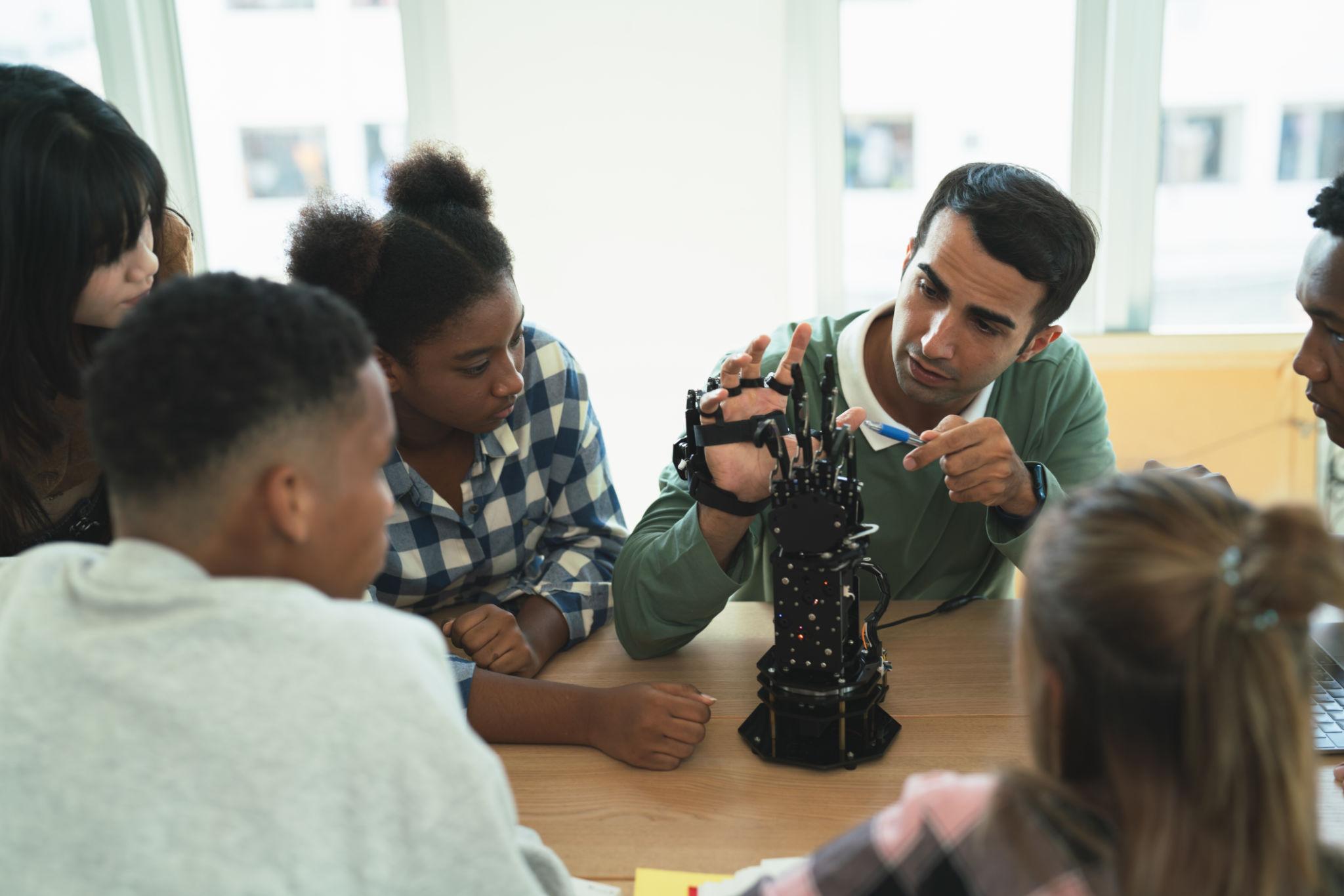學生參與課外活動與深度學習 建立長期申請競爭力